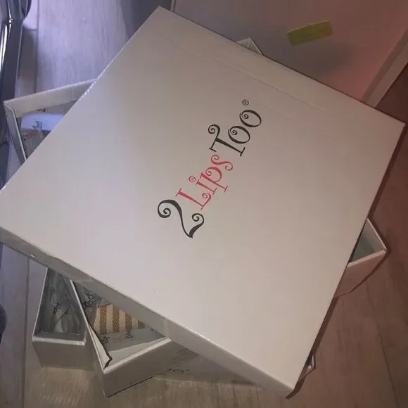 Multi color beaded chunky heels - Picture 8 of 8